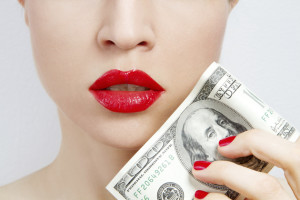 Maquillaje costoso, riqueza y Valor Neto